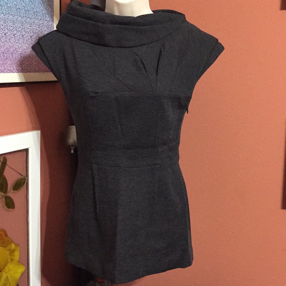 Authentic PRADA Top. Size Italy 40/2-4 USA